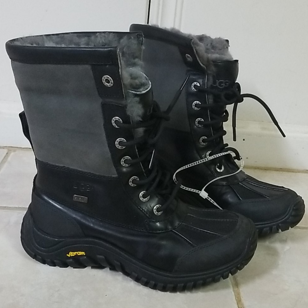 Ugg Snow Boots NWOT